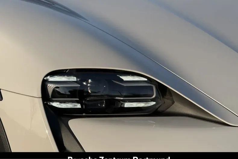 Porsche Taycan din 2022 cu 26.786 km - oferta POR200599 - foto 12