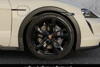 Porsche Taycan din 2022 cu 26.786 km - oferta POR200599 - foto 13