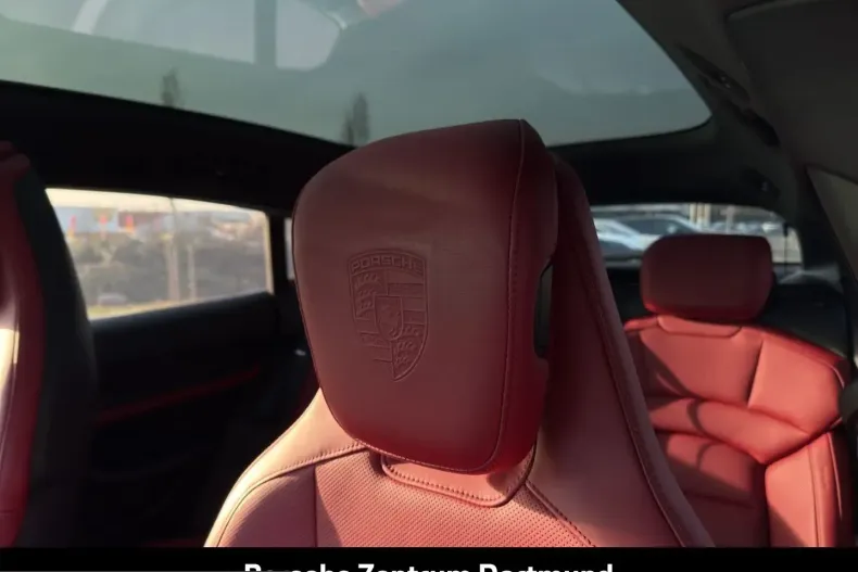 Porsche Taycan din 2022 cu 26.786 km - oferta POR200599 - foto 20