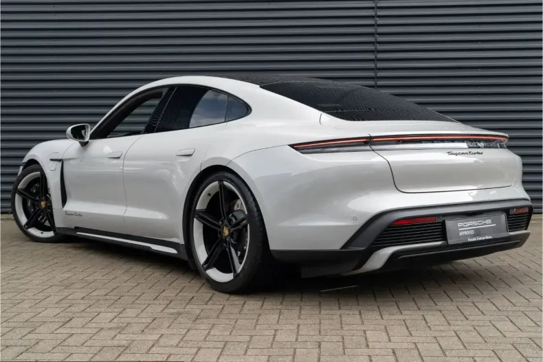 Porsche Taycan din 2022 cu 108.900 km - oferta POR200600 - foto 5