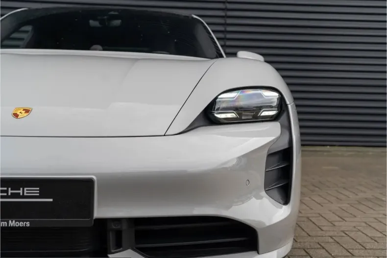 Porsche Taycan din 2022 cu 108.900 km - oferta POR200600 - foto 10