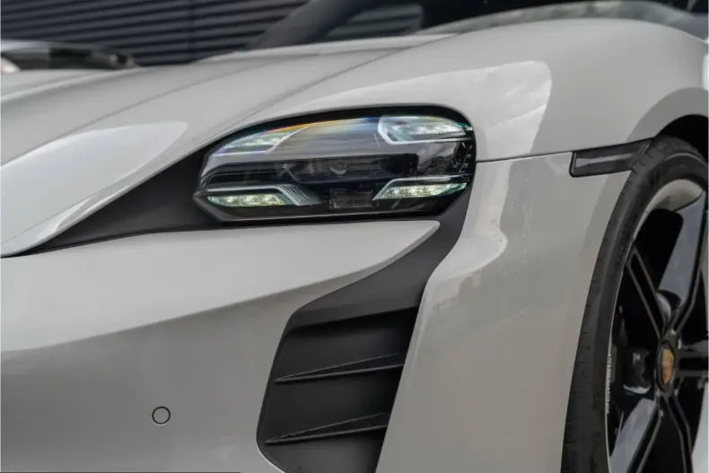 Porsche Taycan din 2022 cu 108.900 km - oferta POR200600 - foto 12