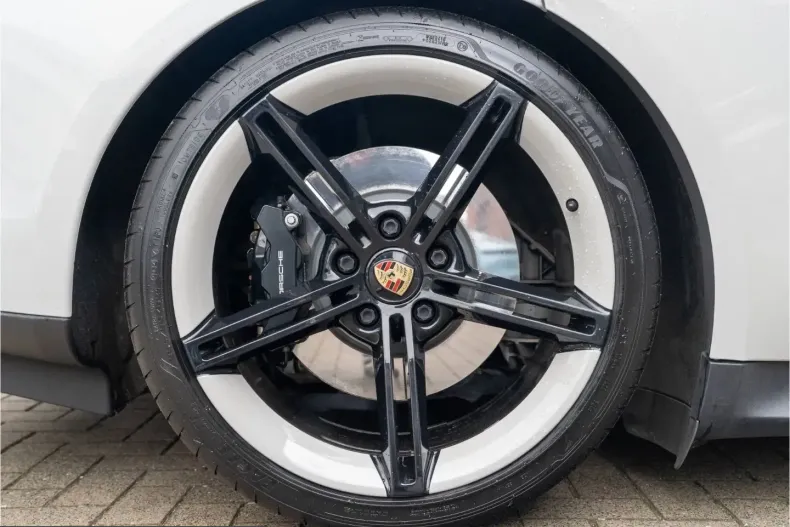 Porsche Taycan din 2022 cu 108.900 km - oferta POR200600 - foto 28