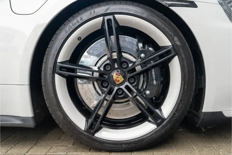 Porsche Taycan din 2022 cu 108.900 km - oferta POR200600 - foto 29