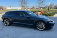 Porsche Taycan din 2023 cu 16.800 km - oferta POR200601 - foto 2