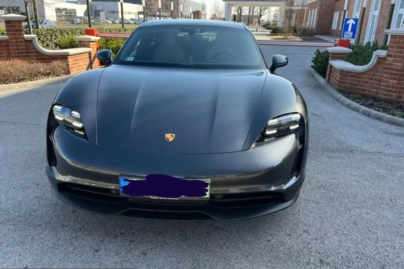 Porsche Taycan din 2023 cu 16.800 km - oferta POR200601 - foto 7