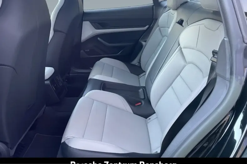 Porsche Taycan din 2022 cu 50.700 km - oferta POR200603 - foto 19