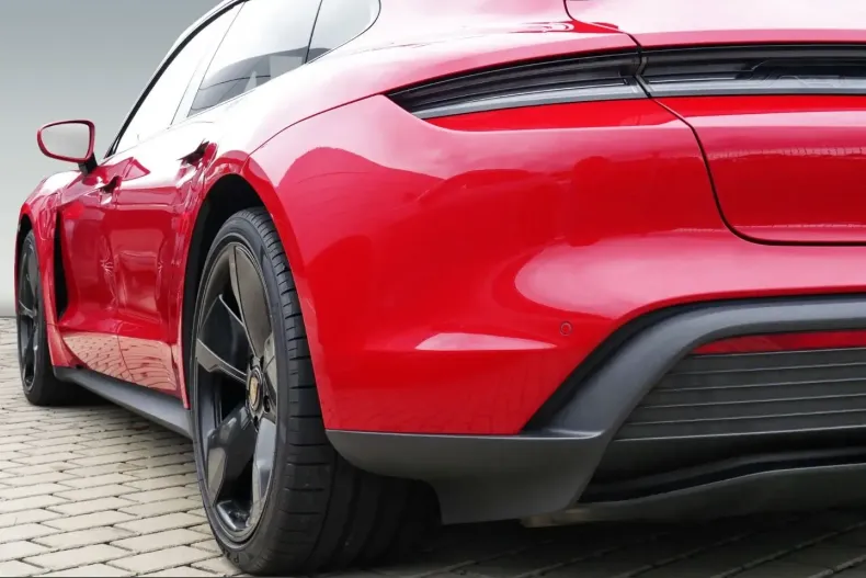 Porsche Taycan din 2023 cu 38.215 km - oferta POR200604 - foto 26