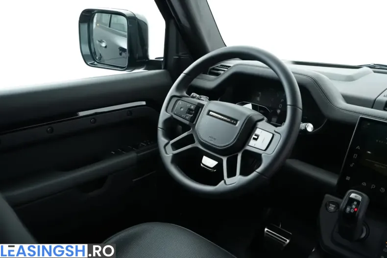 Land Rover Defender din 2026 cu 2.900 km - oferta LAN200610 - foto 3