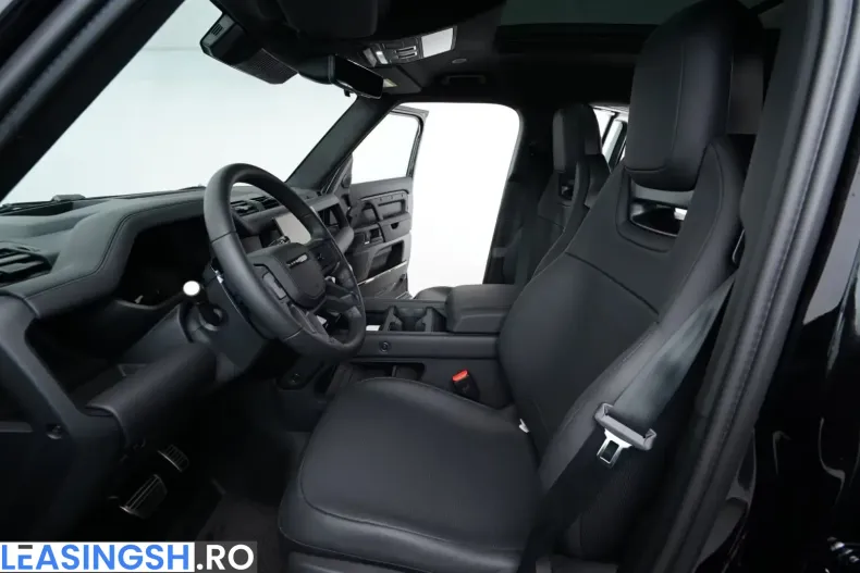Land Rover Defender din 2026 cu 2.900 km - oferta LAN200610 - foto 9