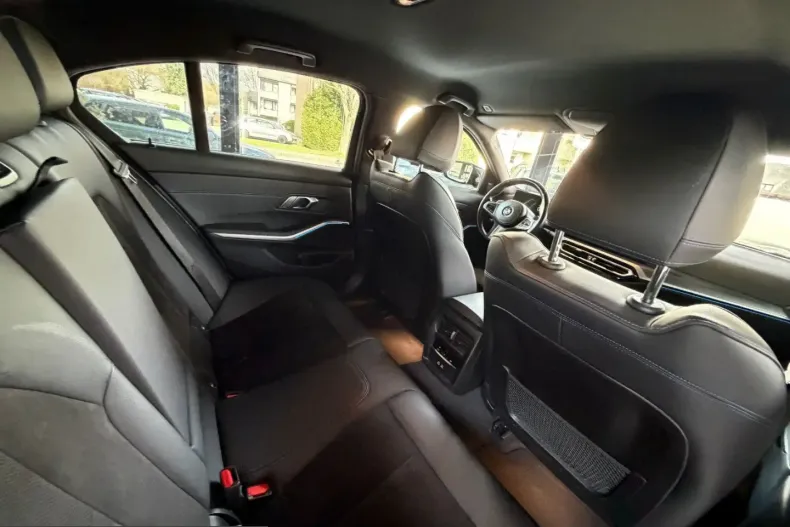 BMW 320 (Seria 3) din 2023 cu 99.173 km - oferta BMW200612 - foto 23