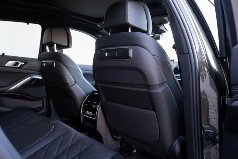 BMW X6 (Seria X) din 2025 cu 14.790 km - oferta BMW200619 - foto 21