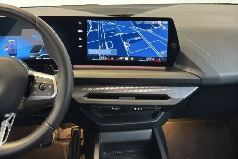 BMW 120i (Seria 1) din 2025 cu 14.628 km - oferta BMW200621 - foto 5