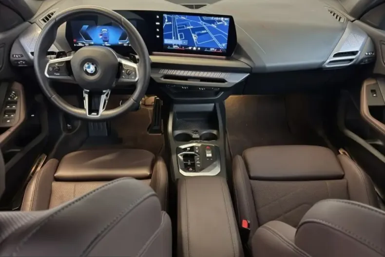 BMW 120i (Seria 1) din 2025 cu 14.628 km - oferta BMW200621 - foto 6