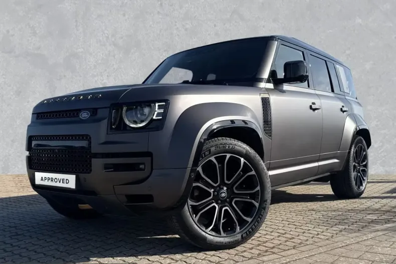 Land Rover Defender din 2025 cu 8.900 km - oferta LAN200623 - foto 1