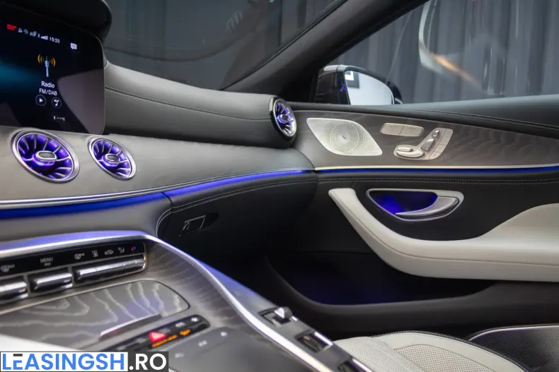 Mercedes-Benz AMG GT (Clasa GT) din 2022 cu 46.000 km - oferta MER200625 - foto 30