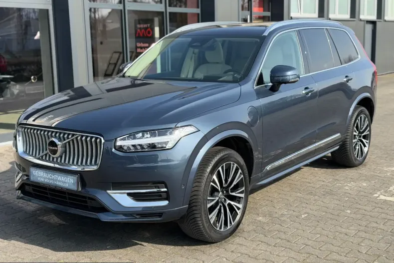 Volvo XC90 din 2023 cu 56.450 km - oferta VOL200629 - foto 4
