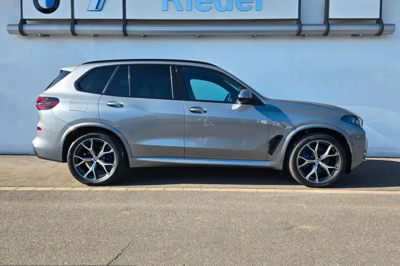 BMW X5 (Seria X) din 2024 cu 33.498 km - oferta BMW200632 - foto 2