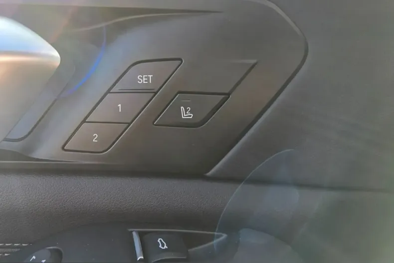 BMW X5 (Seria X) din 2024 cu 33.498 km - oferta BMW200632 - foto 18