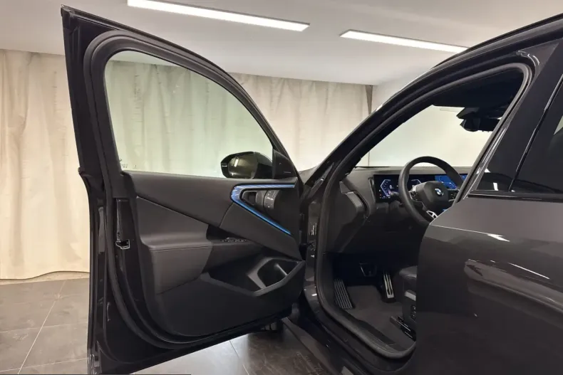 BMW X3 (Seria X) din 2025 cu 13.546 km - oferta BMW200644 - foto 31