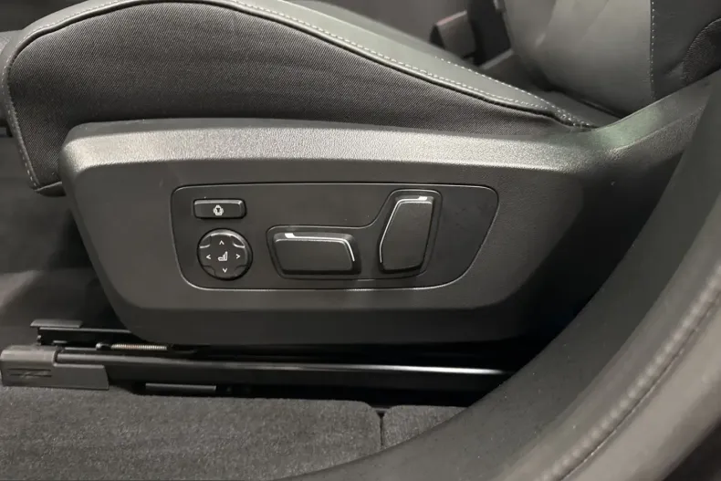 BMW X3 (Seria X) din 2025 cu 13.546 km - oferta BMW200644 - foto 34