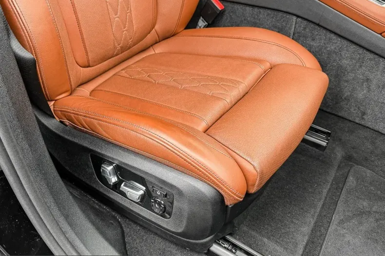 BMW X6 (Seria X) din 2024 cu 30.711 km - oferta BMW200649 - foto 19