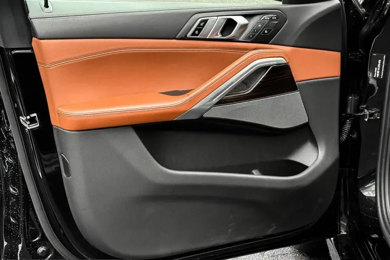 BMW X6 (Seria X) din 2024 cu 30.711 km - oferta BMW200649 - foto 22