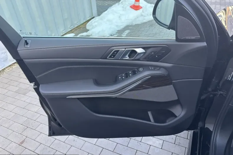 BMW X5 (Seria X) din 2024 cu 41.035 km - oferta BMW200656 - foto 25