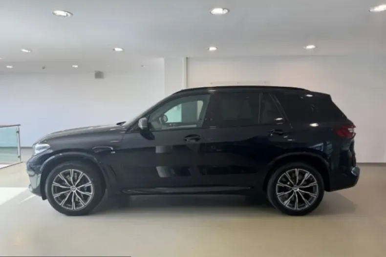 BMW X5 (Seria X) din 2022 cu 59.265 km - oferta BMW200663 - foto 4