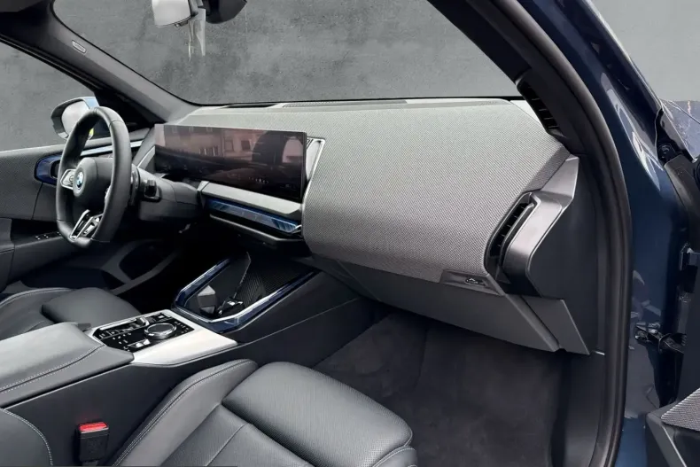 BMW X3 (Seria X) din 2025 cu 10.716 km - oferta BMW200674 - foto 12