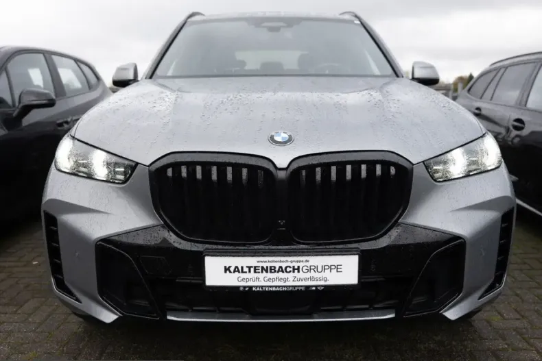 BMW X5 (Seria X) din 2024 cu 42.635 km - oferta BMW200675 - foto 3