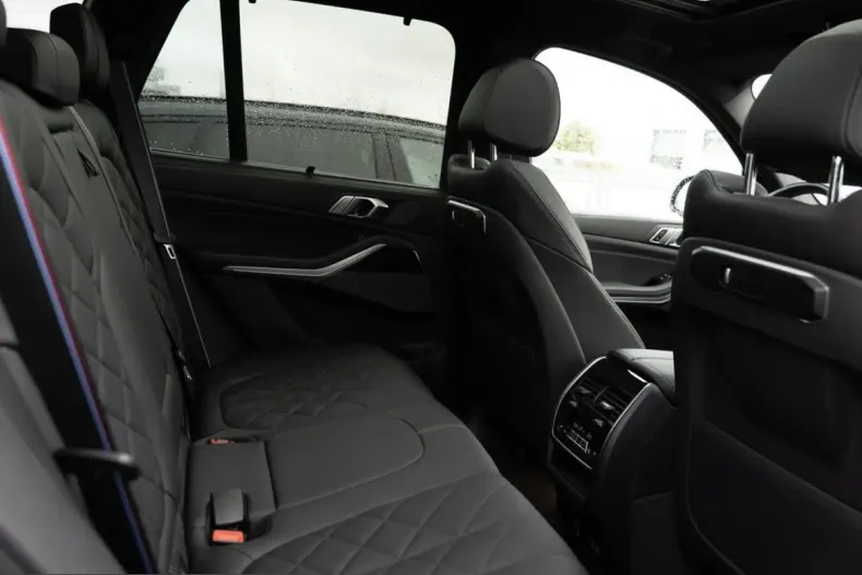 BMW X5 (Seria X) din 2024 cu 42.635 km - oferta BMW200675 - foto 6