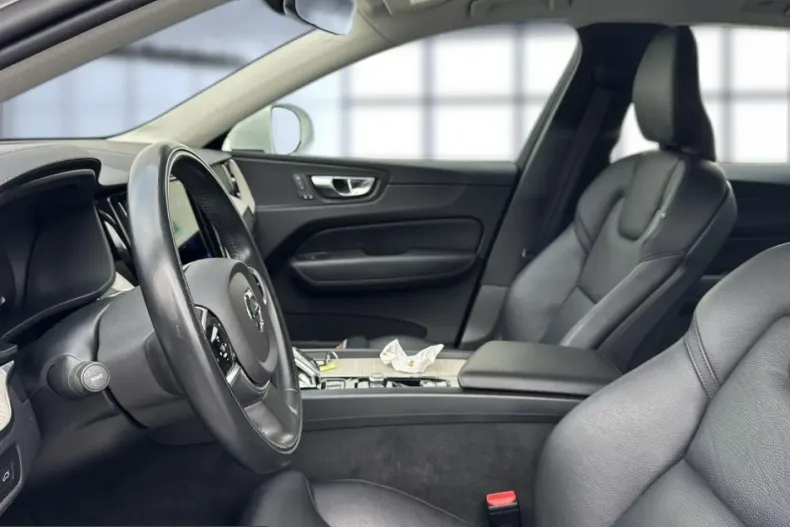 Volvo XC60 din 2021 cu 80.000 km - oferta VOL200700 - foto 9