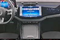 Mercedes-Benz E 220 (Clasa E) din 2024 cu 30.455 km - oferta MER200704 - foto 4