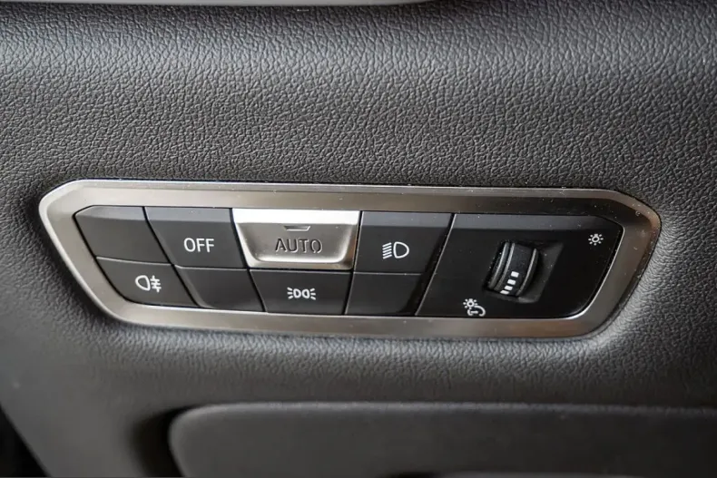 BMW X5 (Seria X) din 2022 cu 40.438 km - oferta BMW200705 - foto 19