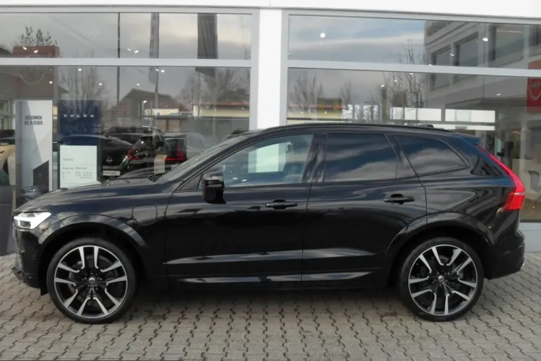 Volvo XC60 din 2021 cu 76.635 km - oferta VOL200709 - foto 3