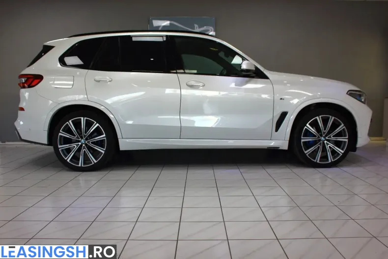 BMW X5 (Seria X) din 2023 cu 66.303 km - oferta BMW200712 - foto 11