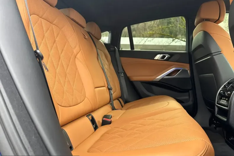 BMW X6 (Seria X) din 2022 cu 60.685 km - oferta BMW200719 - foto 8