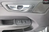 Volvo XC60 din 2021 cu 87.131 km - oferta VOL200721 - foto 13