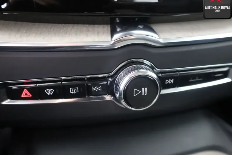 Volvo XC60 din 2021 cu 87.131 km - oferta VOL200721 - foto 22