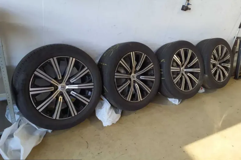 Volvo XC90 din 2022 cu 87.034 km - oferta VOL200722 - foto 10