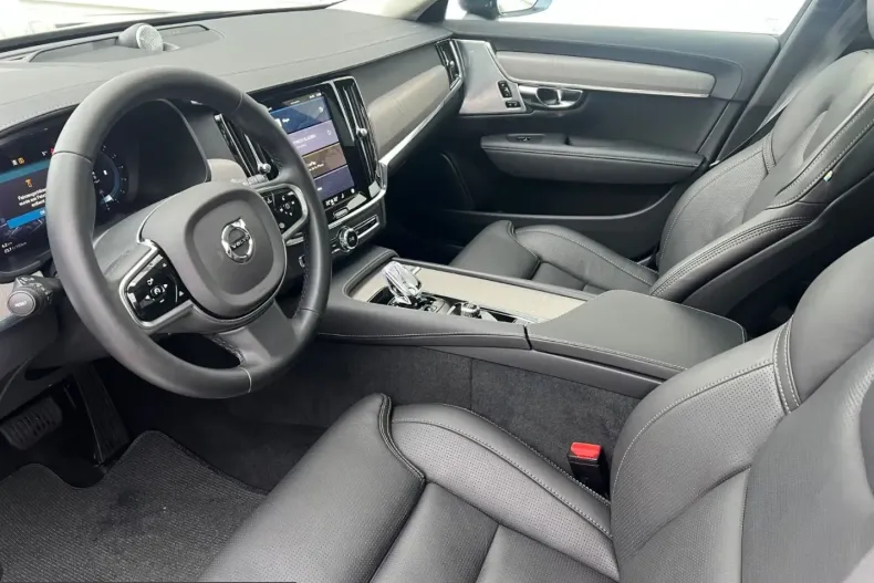 Volvo V90 Cross Country din 2024 cu 18.050 km - oferta VOL200725 - foto 8