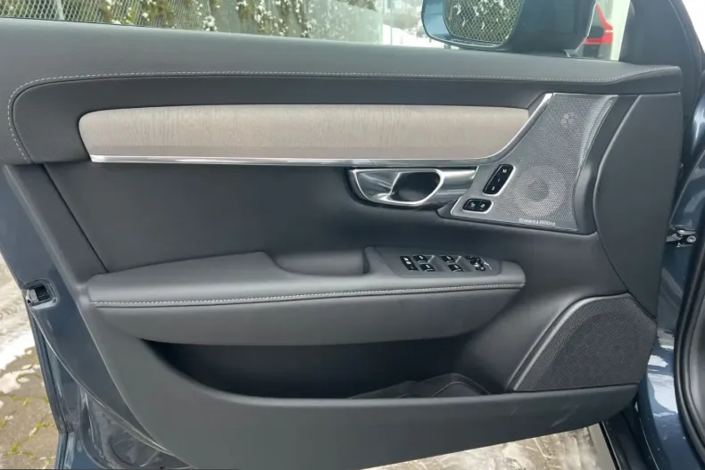 Volvo V90 Cross Country din 2024 cu 18.050 km - oferta VOL200725 - foto 10