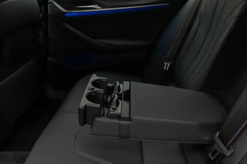 BMW 530 (Seria 5) din 2022 cu 83.491 km - oferta BMW200731 - foto 28