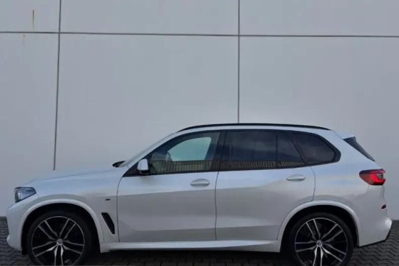BMW X5 (Seria X) din 2022 cu 97.575 km - oferta BMW200732 - foto 3
