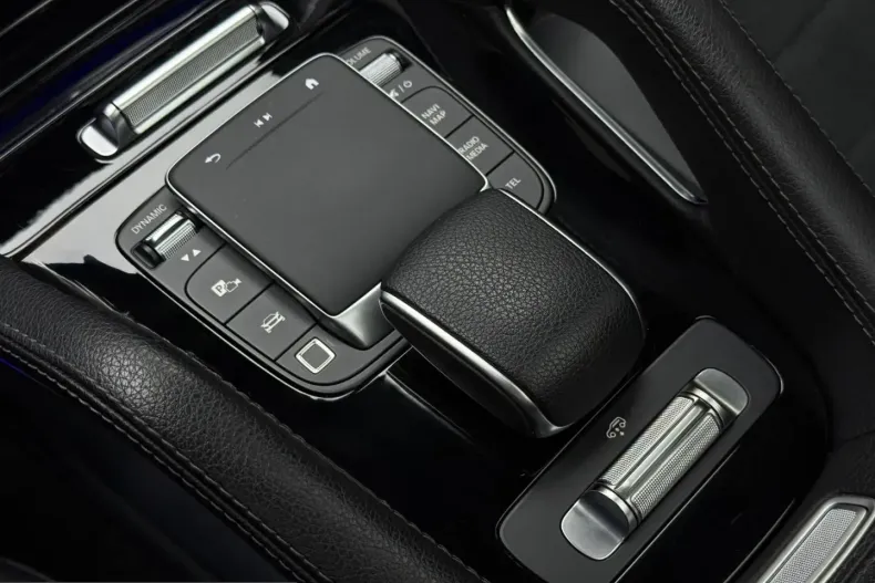 Mercedes-Benz GLE 300 (Clasa GLE) din 2025 cu 27.000 km - oferta MER200746 - foto 19