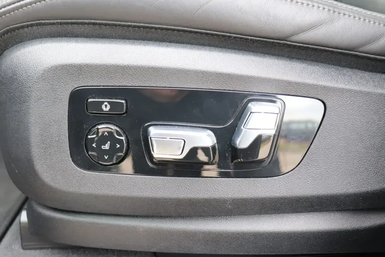 BMW X5 (Seria X) din 2022 cu 70.000 km - oferta BMW200752 - foto 17