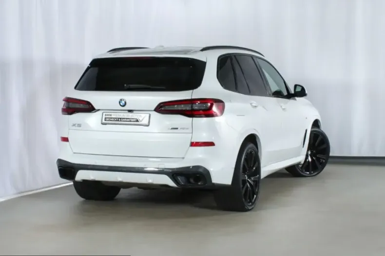 BMW X5 (Seria X) din 2022 cu 90.596 km - oferta BMW200753 - foto 2
