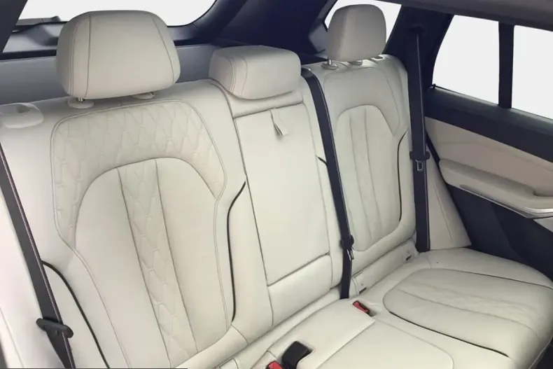 BMW X5 (Seria X) din 2022 cu 87.400 km - oferta BMW200757 - foto 14