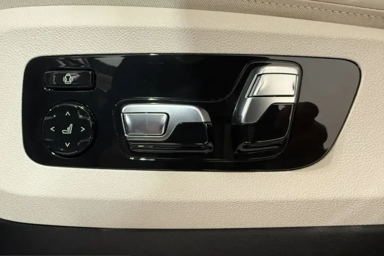 BMW X5 (Seria X) din 2022 cu 63.612 km - oferta BMW200761 - foto 17